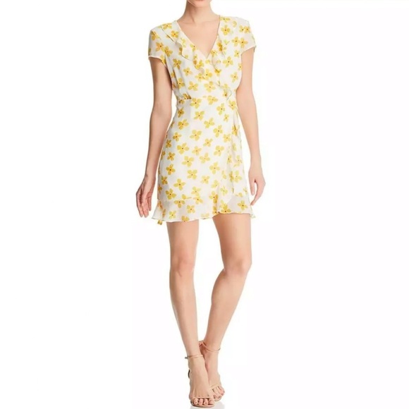 Bardot open back flower dress - Picture 3 of 6